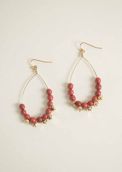 Raindrop Earrings in Apricot